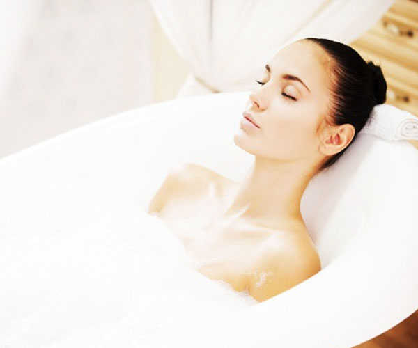 bồn tắm massage thư giãn